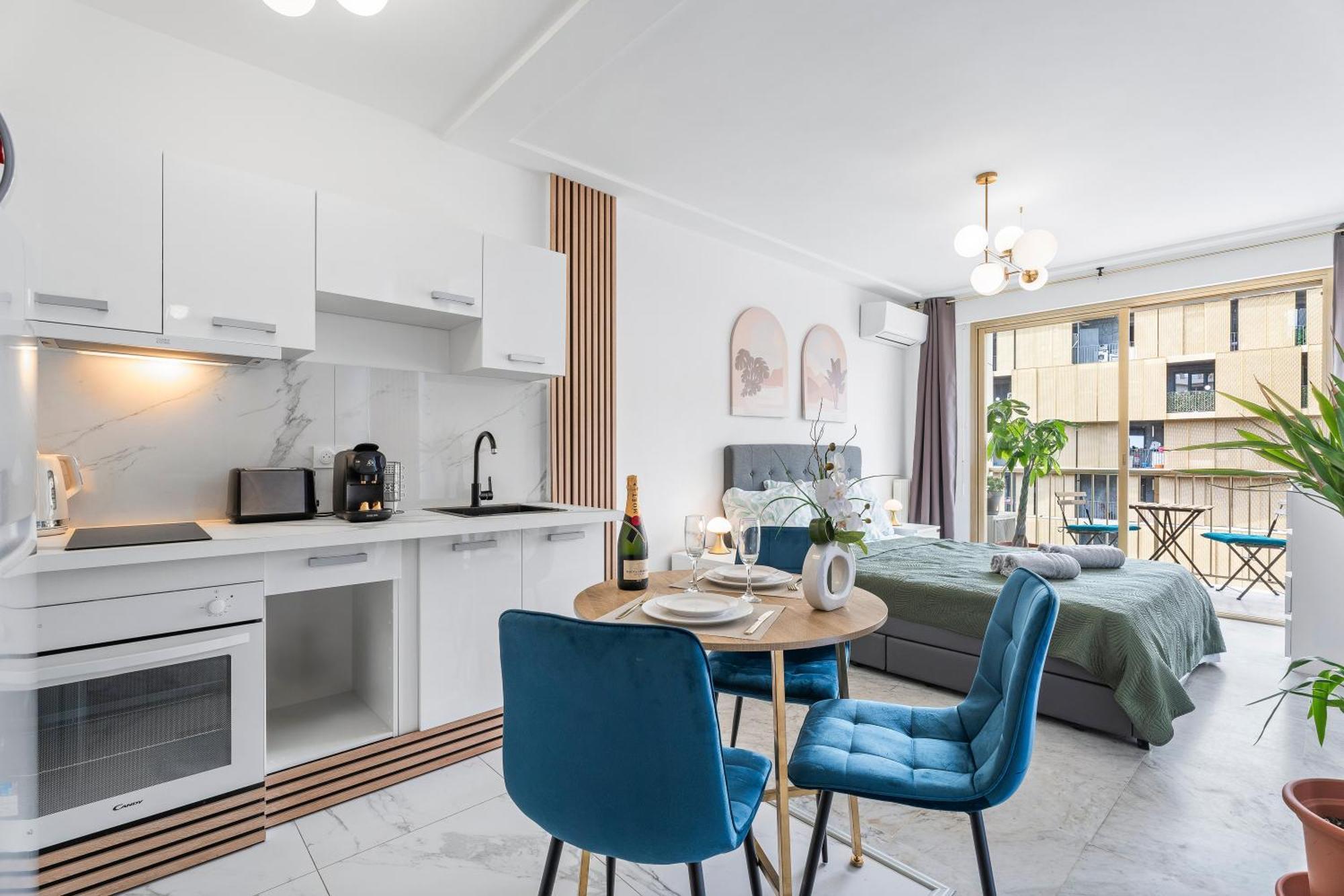 Elegant Studio Avec Terrasse Proche Mer Tramway Νίκαια Εξωτερικό φωτογραφία